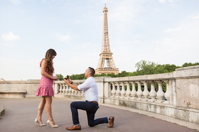 1-hour Photoshoot at the Eiffel Tower Trocadero Paris - Morning, afternoon, or evening: how to choose your session time