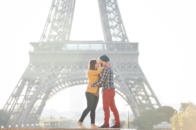1-hour Photoshoot at the Eiffel Tower Trocadero Paris - Your 1-hour route: Esplanade du Trocadéro, fountains and stairs, then the riverside to Bir-Hakeim