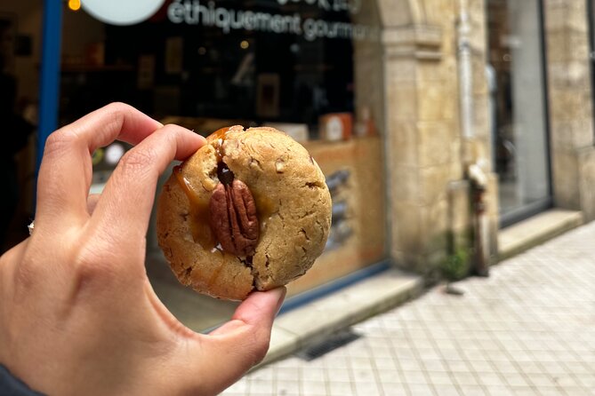 #1 Montmartre Pastries & Chocolate Food Tour with 6+ Tastings - How the Guide Turns Pastry Shopping Into Real Learning