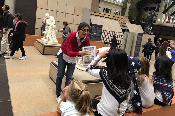 1h30 Orsay Masterpieces for adults - optional "families & kids" - Finding the Meeting Point: Elephant Statue, Then In
