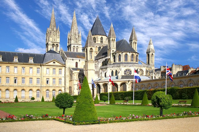 3 Days Trip to Normandy, Loire and Mont Saint Michel from Paris - Coach logistics: pacing, group size, and staying sane