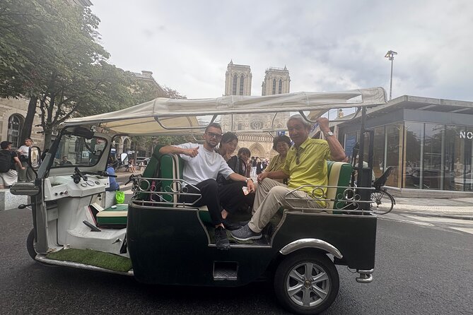 4 Hour Grand Paris Tour by Electric Tuk Tuk See Almost Everything - Why an electric tuk tuk is smart for a Grand Paris hit list