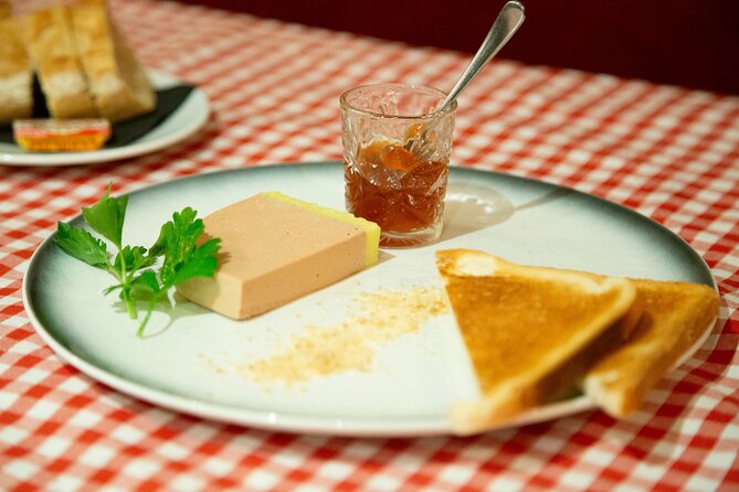 7 French Dishes in Paris with Chef Alex - 7 courses and 7 wines: what the Chef Alex format really means