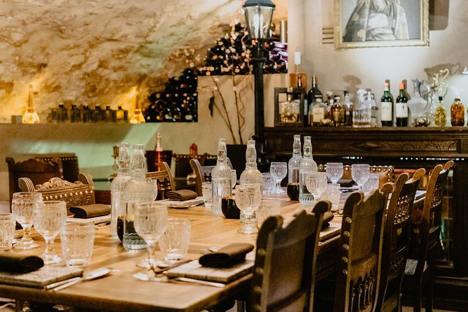A Gastronomic Dinner with a MasterChef winner in Paris - The 8:00 pm start near Le Marais—and how the night flows