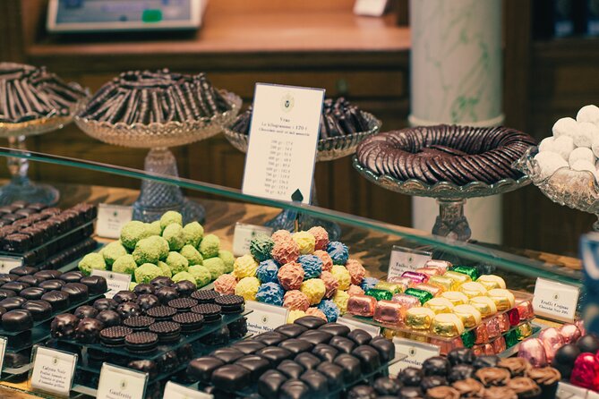 A Morning in Paris Food Tour: Croissants, Baguettes & Chocolate - Price and what you’re really paying for in 2 hours 30 minutes