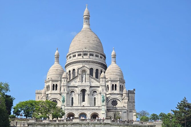 A Tapestry of Art and Romance in Montmartre - Key points before you go