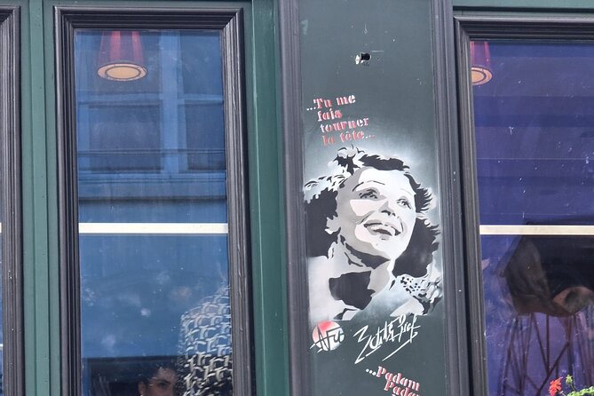 A Tapestry of Art and Romance in Montmartre - Who this Montmartre tour suits best