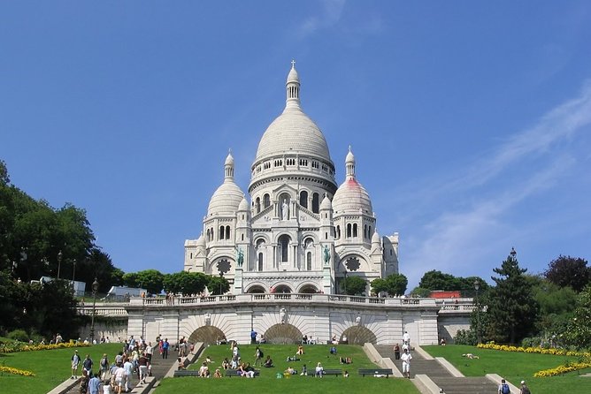 Airport Transfer: Paris Airport CDG to Paris City by Business Car - Drop-Off in Paris: Where It Feels Like Vacation Starts