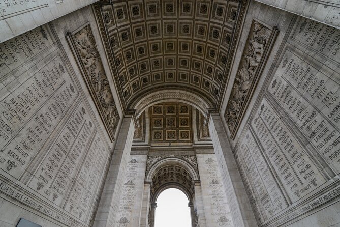 Arc de Triomphe and the Champs-Elysees Discovery Private Tour - The climb and the view: what to expect from the top