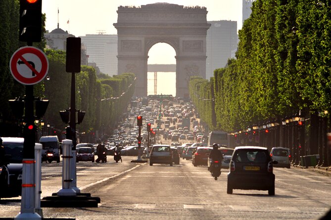 Arc de Triomphe and the Champs-Elysees Discovery Private Tour - Walking the Champs-Élysées: glamour, sculpture, and real historical context