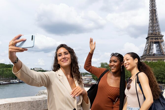 Around the Eiffel Tower Walking Tour with Selfie & Photoshoot - Key highlights at a glance