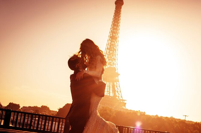 Bateaux Mouches Special Marriage Proposal Dinner Cruise in Paris - Pickup and timing: how to make the night feel effortless