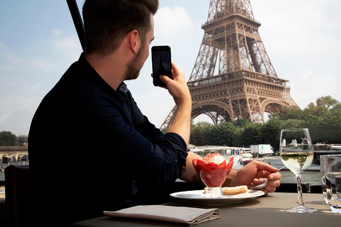 Bateaux Parisiens Seine River Gourmet Lunch & Sightseeing Cruise - Sailing the UNESCO Seine: Landmark Moments in Order