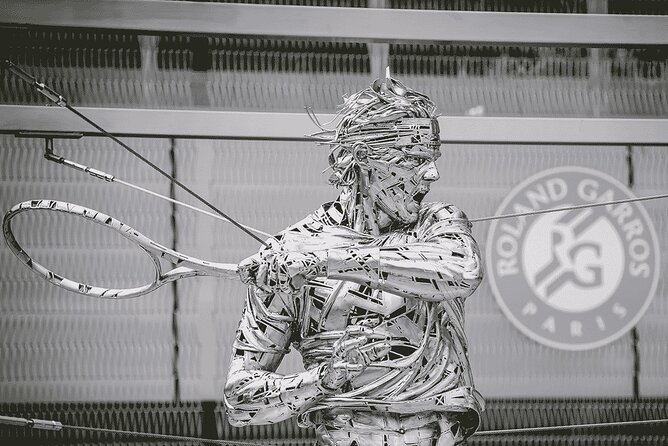 Behind the Scenes of the Roland Garros Stadium - The 1.5-hour route: press rooms, changing rooms, and the player corridor