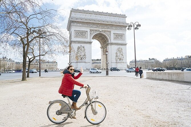 Best of Paris by Bike with a Local - Pont Alexandre III: a bridge stop that delivers photos and views