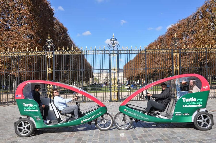 Best of Paris Private Rickshaw bike Tour with guide - Arc de Triomphe, Champs-Élysées, and the grand boulevard stretch