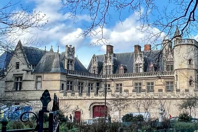 Best of the Left Bank: Self-Guided Tour of the Latin Quarter - Starting at Shakespeare and Company: where the Latin Quarter gets real