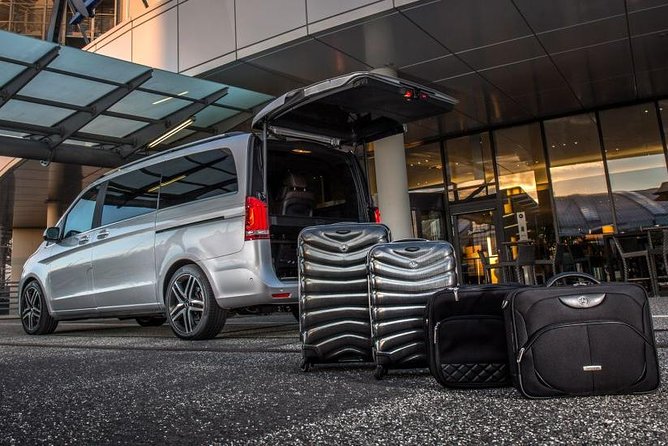Best Private Airports Transfers - Luxury Minivan Service - Key things to know before you go