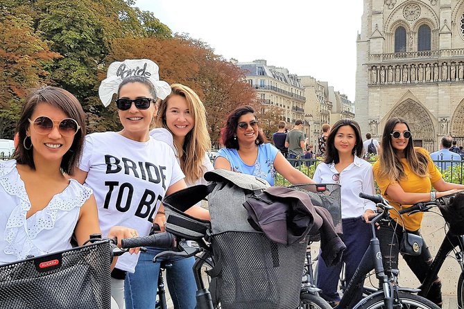 Bike Paris treasures with a live guide - Families & Friends - Musée d’Orsay: impressionist art vibes, plus a photo stop rhythm