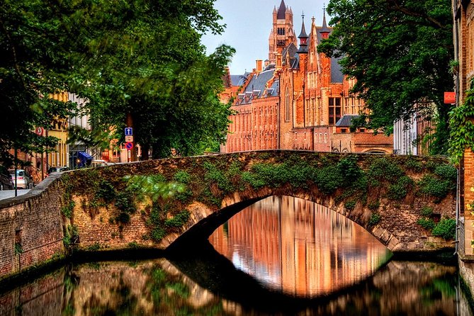 Bruges Day Tour from Paris by minivan - Road to Bruges: door-to-door minivan at 7:00 am