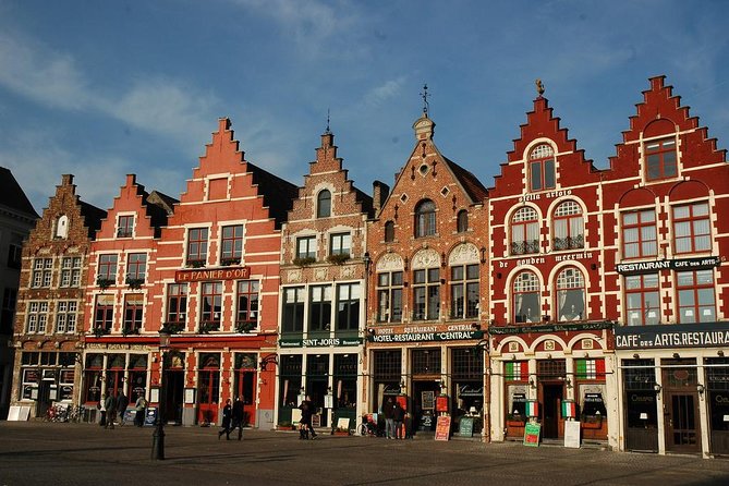 Bruges Guided Day Tour from Paris with Canal Cruise - Key things to know before you go