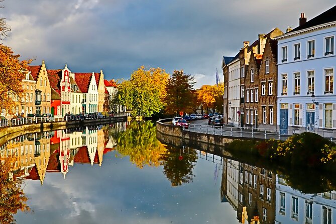 Bruges Highlights & Hidden Gems Small-group from Paris by Minivan - One Snack, Bottled Water, and the Food Reality Check