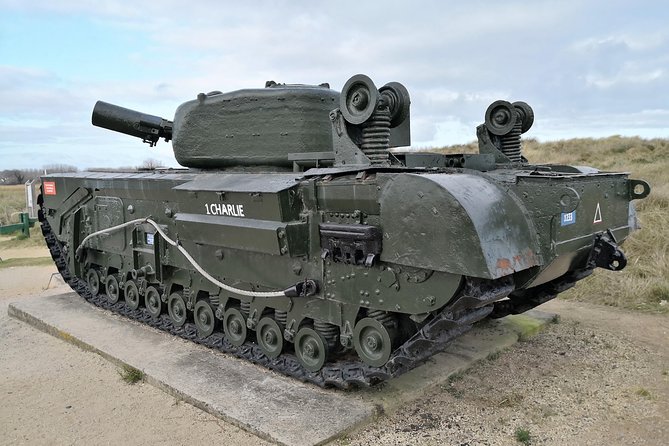 Canadians in Normandy D-Day beaches Juno Beach and Pegasus Bridge (3/7 pax) - La Maison des Canadiens: one house, first-minute chaos