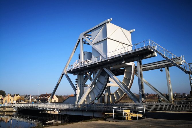 Canadians in Normandy D-Day beaches Juno Beach and Pegasus Bridge (3/7 pax) - The schedule reality: why the day feels full