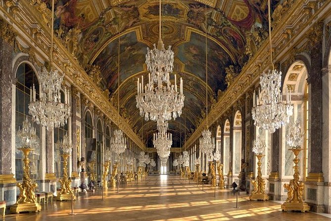 Chartres and Versailles Private Full-day tour - Versailles palace access: less waiting, more meaning