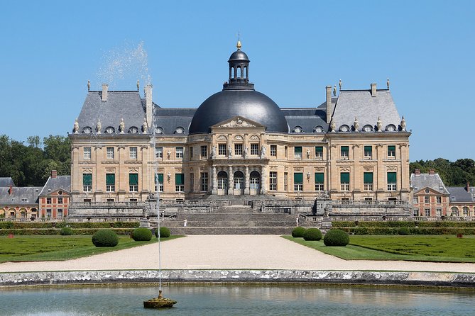 Chateau of Fontainebleau and Vaux le Vicomte 9-Hour Private Tour - A private schedule that actually feels private