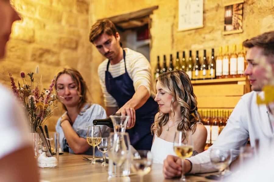 Cheese & Wine Tasting in Montmartre with Local Cheesemonger - Quick take: why this Montmartre tasting works
