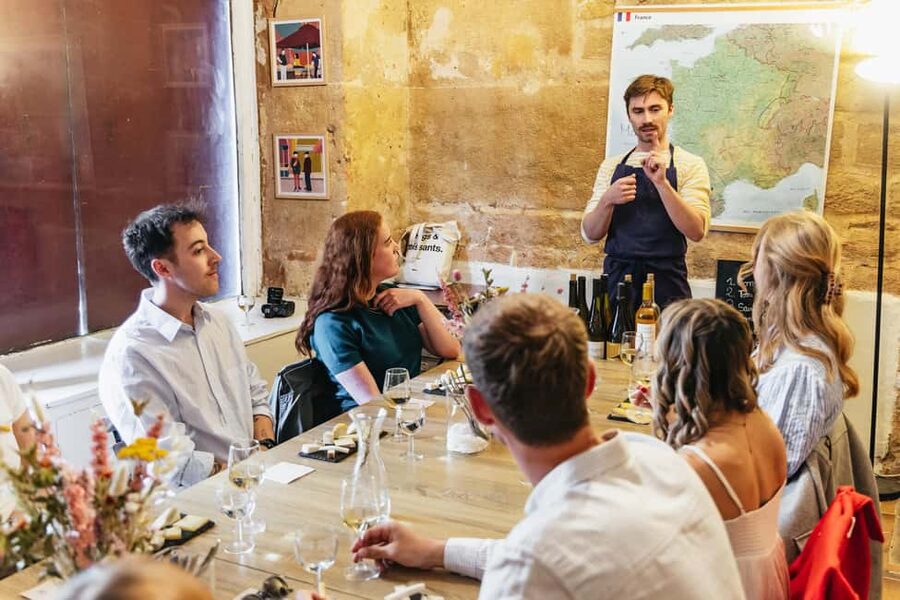 Cheese & Wine Tasting in Montmartre with Local Cheesemonger - Pairing strategy: how Max explains taste without snobbery