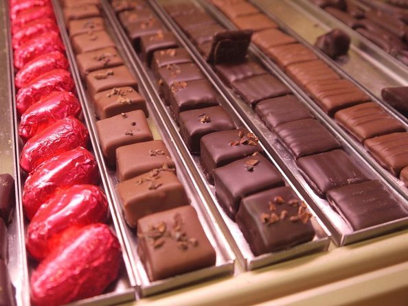 Choco-Story Paris - The Chocolate Museum - The tastings setup: unlimited samples without a guide herding you