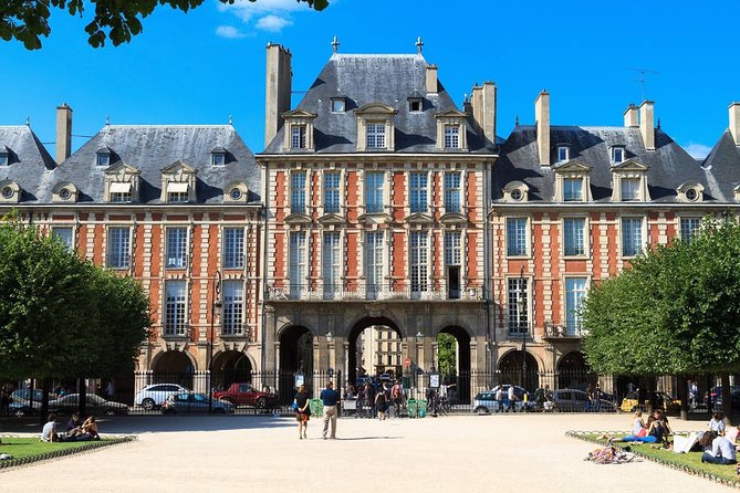 ClueZ Paris Game - Passages couverts: walking puzzles through Paris’s secret corridors