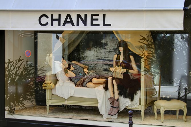 Coco Chanel's Paris: A Self-Guided Audio Tour - Harry’s New York Bar: the American-pronunciation clue