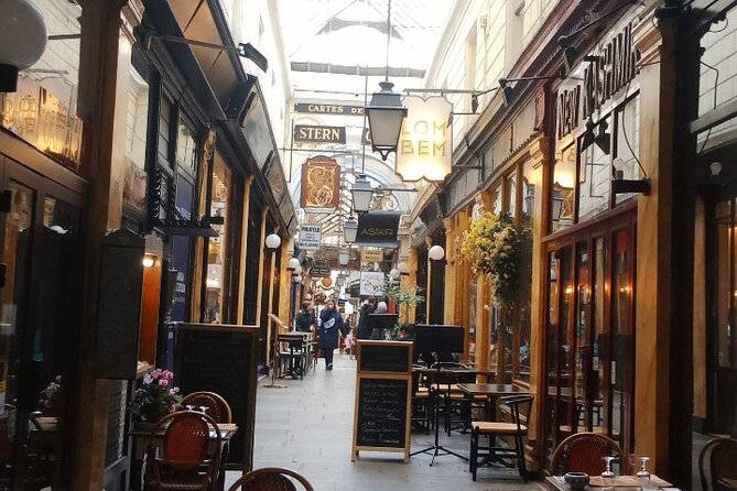 Covered passages: secrets, luxury and modernity - Passage Brady: the start of the hidden arcade feeling