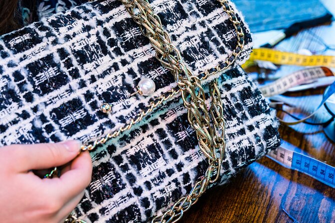 Craft a Unique Parisian luxury bag - FAQ