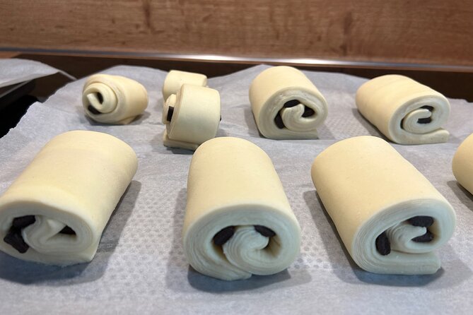Croissants and pains au chocolat with a pastry chef in Paris - Best Fit: Who Will Love This Class Most