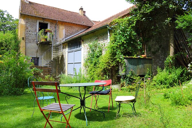 Day Trip from Paris - French Food Experience in a Country House - Who should book this French food day trip, and who should skip it