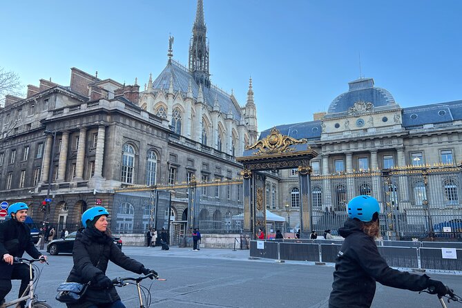 Discover Iconic Paris: Private Bike Tour of the City Center - Why a private bike tour works so well in central Paris