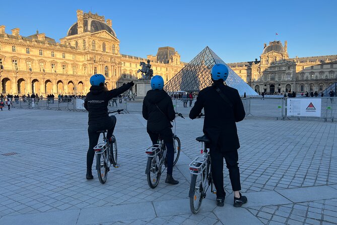 Discover Iconic Paris: Private Bike Tour of the City Center - Place de la Concorde: the Revolution lesson lands in a real square