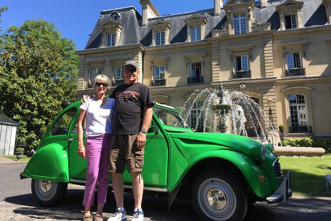 Discover Paris in a Classic French Car (2cv) - Price and value for up to 3 people