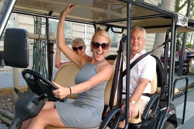 Discover Paris in electric golf carts - Where It Fits in Your Paris Day
