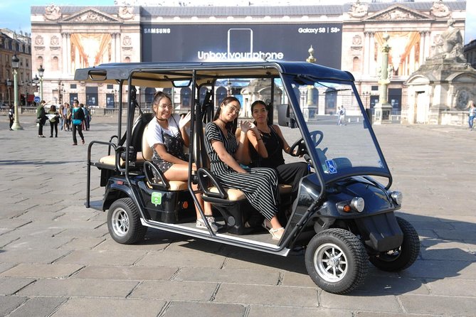 Discover Paris in electric golf carts - One Caution About Contact Before You Ride