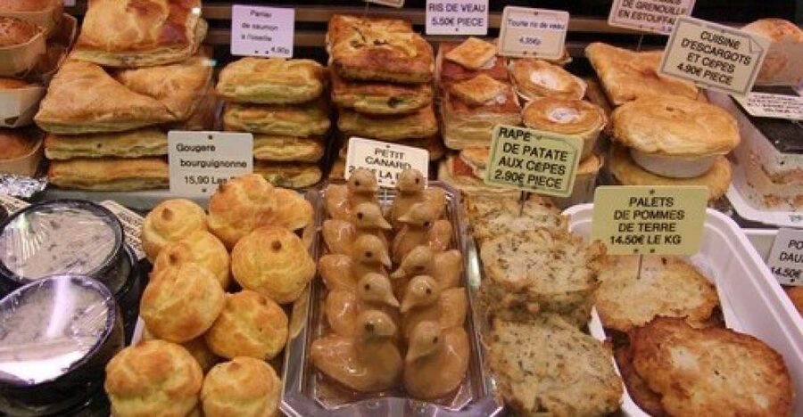 Discover Paris' Marché d’Aligre: 2-Hour Market Tour - Two markets in one: Marché Couvert Beauvau indoors and the street stalls outside