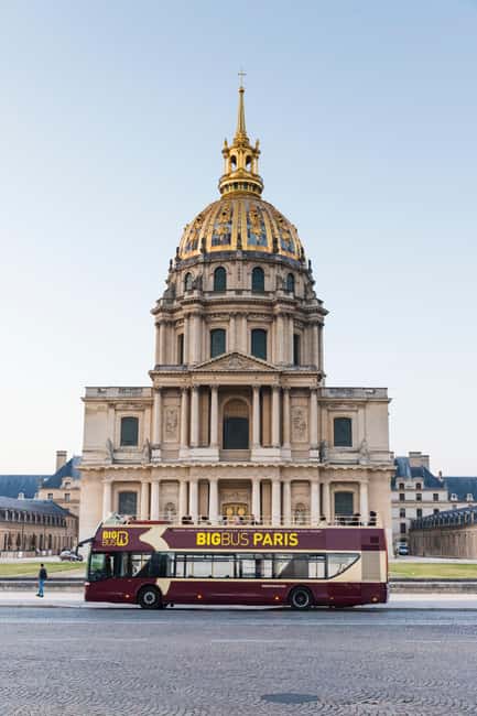 Disneyland Paris: Bus Sightseeing Tour in Paris - Notre-Dame and the Louvre: big-name sights with real pacing