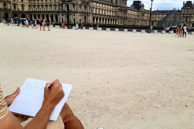 Drawing workshop/creative notebook & cultural walk in the Tuileries - Jardin des Tuileries: history you can sketch, not just hear