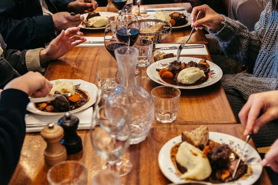 Eating Paris: Le Marais Food & Wine - Cheese Tasting in a 17th-Century Cellar