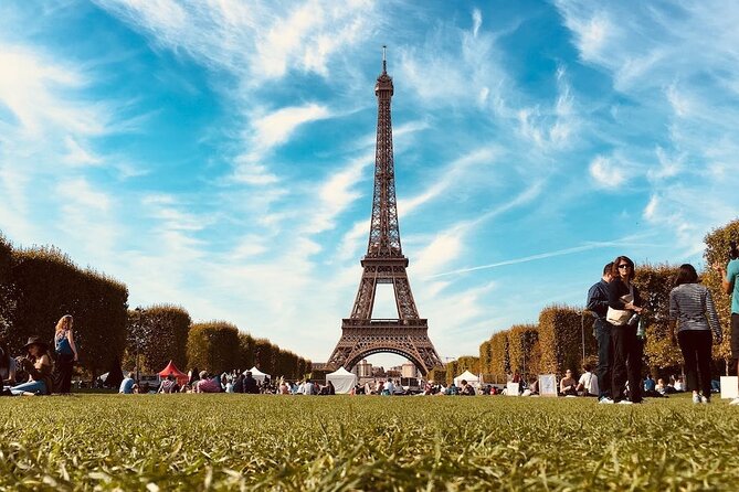 Eiffel Tower Access up to the 2nd Floor by Elevator with Host - The Host + Small Group Format (Max 15) Is the Real Upgrade