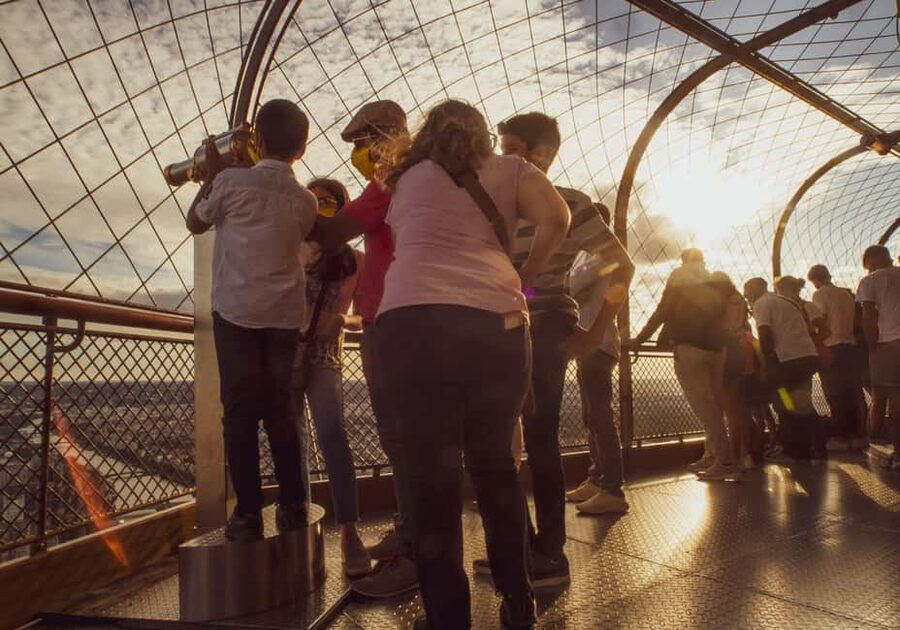 Eiffel Tower Access with Host - Optional champagne: a small upgrade, not a whole event